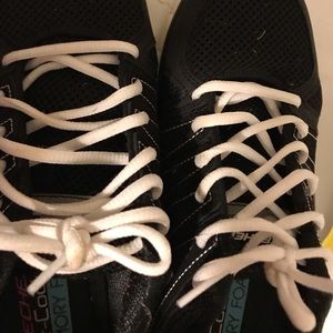 Size 6 black skecher memory foam sneakers